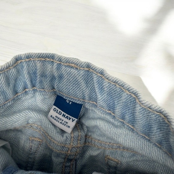 Old Navy Denim Frayed Casual Shorts Button Up Toddler Girls 4T - Picture 9 of 9